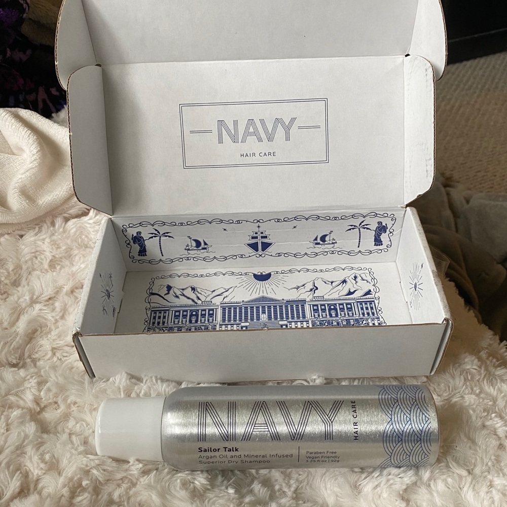 NWT Navy Hair Care Dry Shampoo